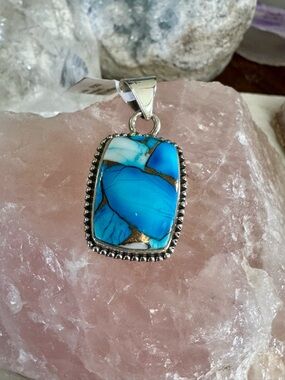 Sterling Silver Ice Blue Kingman Turquoise Dahlia Pendant - Women's Jewelry